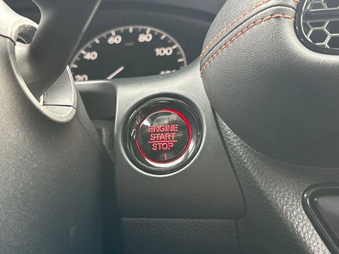 Used 2024 Honda HR-V Sport image 22