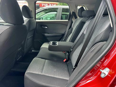 Used 2021 Nissan Rogue SV AWD/4WD image 12