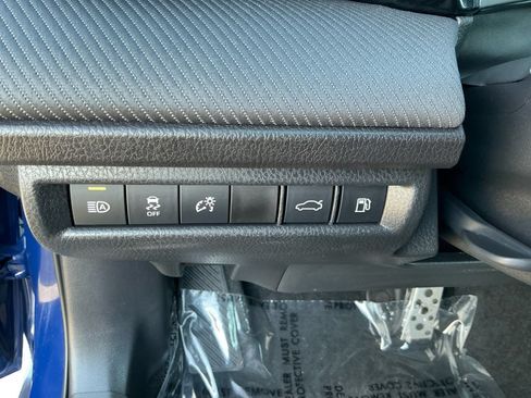 Used 2026 Toyota Camry SE w/ Convenience Package AWD/4WD image 18