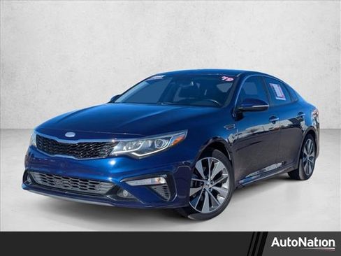 Used 2019 Kia Optima S image 1