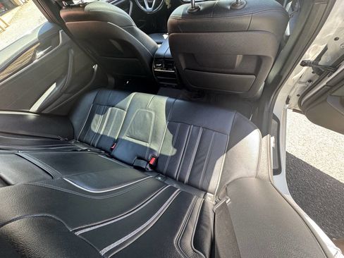 Used 2018 BMW 540i xDrive AWD/4WD image 21