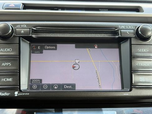 Used 2015 Toyota RAV4 Limited AWD/4WD image 37