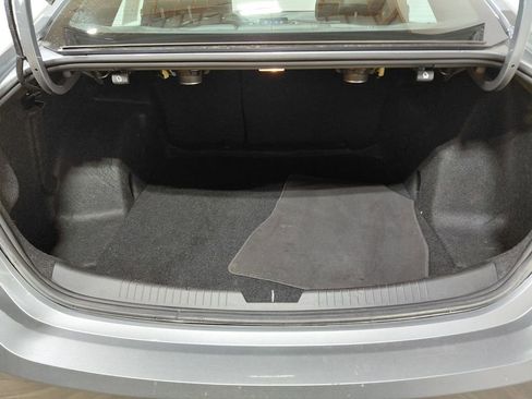 Used 2024 Chevrolet Malibu LT FWD image 44