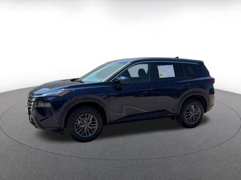 Used 2026 Nissan Rogue SV AWD/4WD image 8