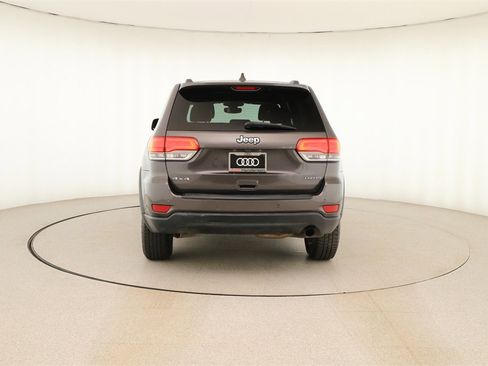 Used 2017 Jeep Grand Cherokee Laredo w/ Quick Order Package 23E image 5