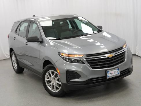 Certified 2024 Chevrolet Equinox LS w/ LPO, Floor Liner Package FWD image 36