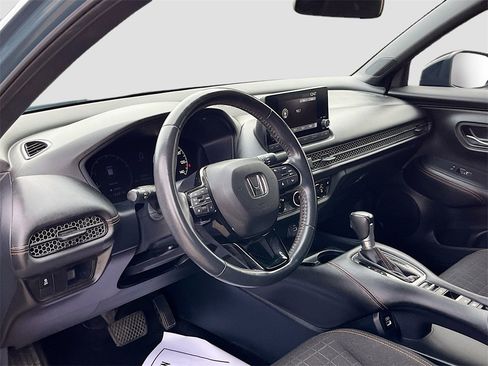 Used 2023 Honda HR-V Sport image 11