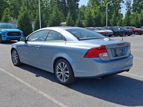 Used 2011 Volvo C70 T5 FWD image 6