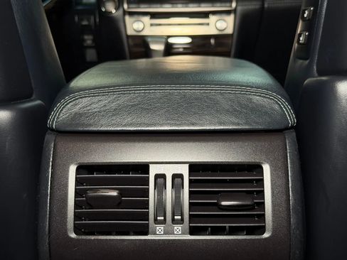 Used 2013 Lexus LS 460 w/ Comfort Pkg RWD image 21