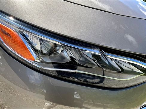 Used 2024 Chevrolet Malibu LT FWD image 34