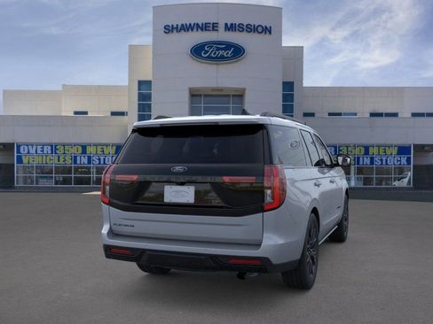 New 2026 Ford Expedition Platinum AWD/4WD image 8