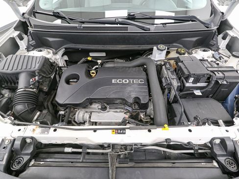 Used 2019 Chevrolet Equinox LS FWD image 13