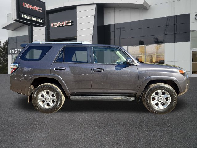 Used 2018 Toyota 4Runner SR5 Premium AWD/4WD image 25