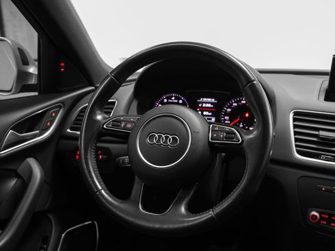 Used 2018 Audi Q3 2.0T Premium Plus w/ Premium Plus Package AWD/4WD image 30