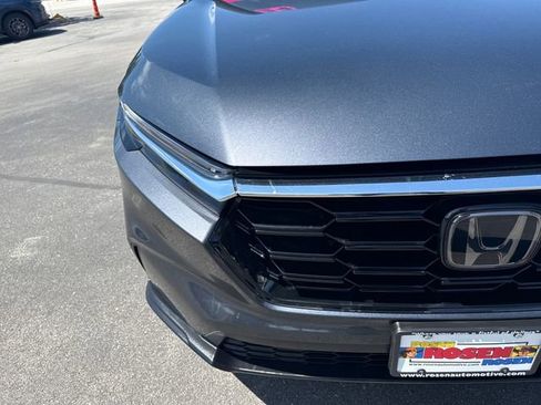Certified 2024 Honda CR-V EX image 40