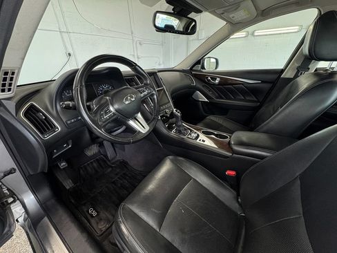 Used 2018 INFINITI Q50 Luxe AWD/4WD image 14