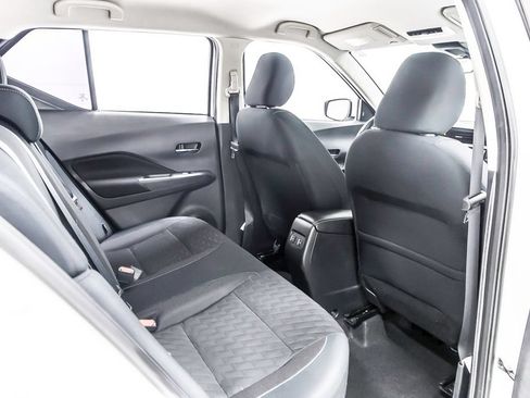 Used 2023 Nissan Kicks SV FWD image 35