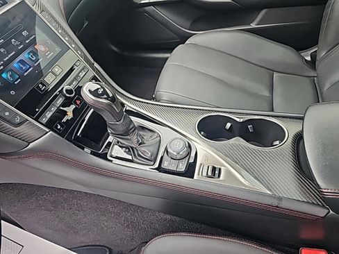 Used 2022 INFINITI Q60 Red Sport 400 w/ Carbon Fiber Package image 25