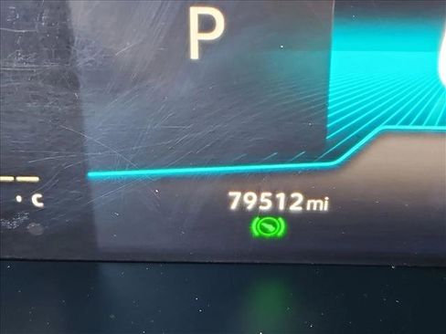 Used 2023 Volkswagen Tiguan SE R-Line image 11