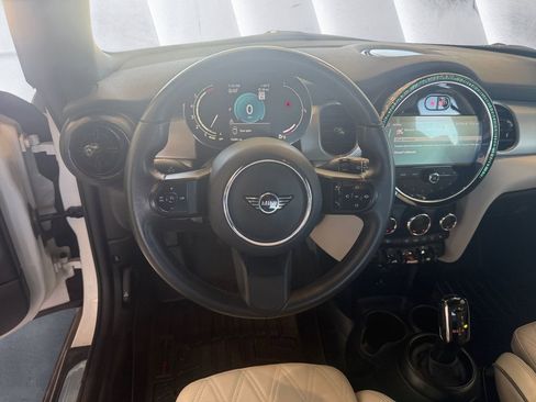 Used 2024 MINI Cooper Convertible w/ Signature Upholstery Package image 9