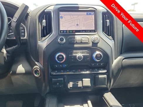 Used 2020 GMC Sierra 1500 Denali w/ Denali Ultimate Package AWD/4WD image 16