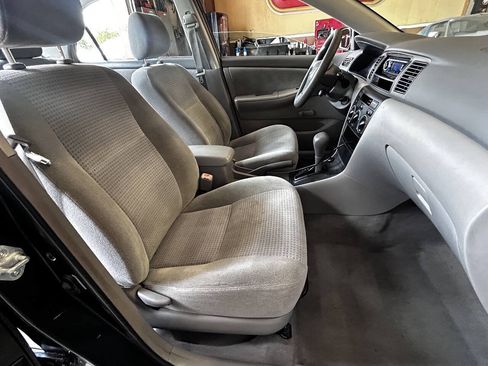 Used 2005 Toyota Corolla CE FWD image 12