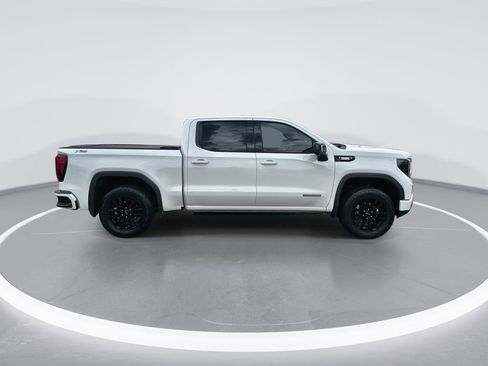 Used 2022 GMC Sierra 1500 Elevation w/ Elevation Premium Package AWD/4WD image 9
