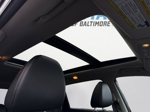 Used 2016 Nissan Rogue SL w/ SL Premium Package image 16