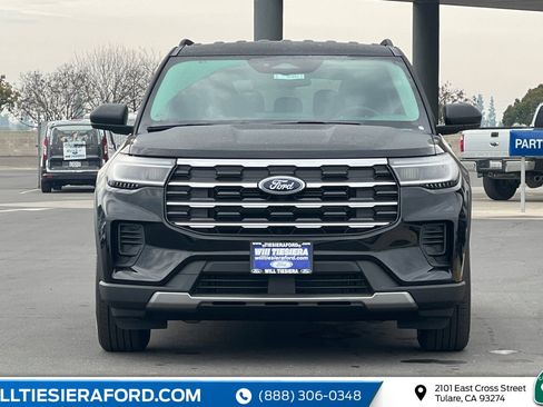 New 2026 Ford Explorer Active RWD image 4