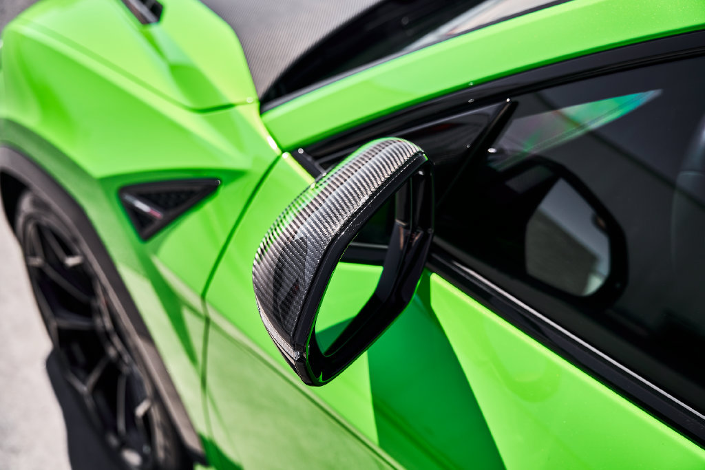 Used 2023 Lamborghini Urus Performante AWD/4WD image 7