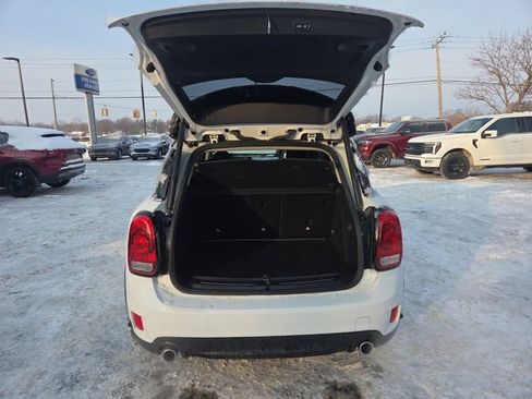 Used 2019 MINI Cooper Countryman S w/ Premium Package image 17