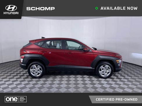 Certified 2025 Hyundai Kona SE AWD/4WD image 1