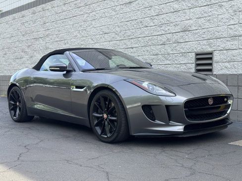 Used 2017 Jaguar F-TYPE S RWD image 4