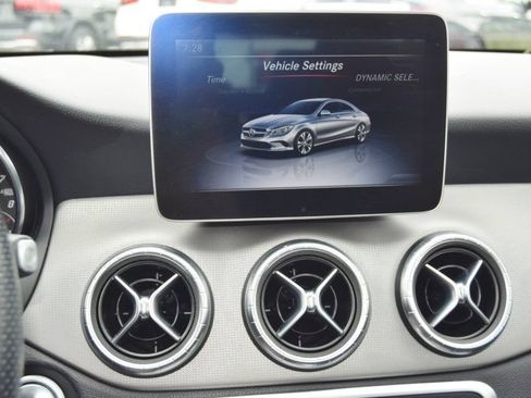 Used 2019 Mercedes-Benz CLA 250 4MATIC image 26