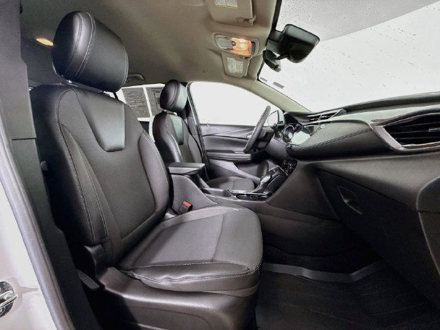 Used 2022 Buick Encore GX Select w/ Sport Touring Package AWD/4WD image 27