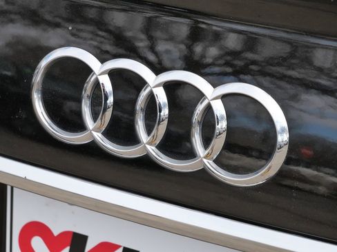 Used 2024 Audi A6 Premium Plus image 21