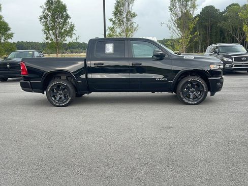 Used 2025 RAM 1500 Big Horn AWD/4WD image 8