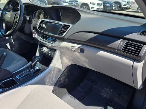 Used 2014 Honda Accord EX-L image 10