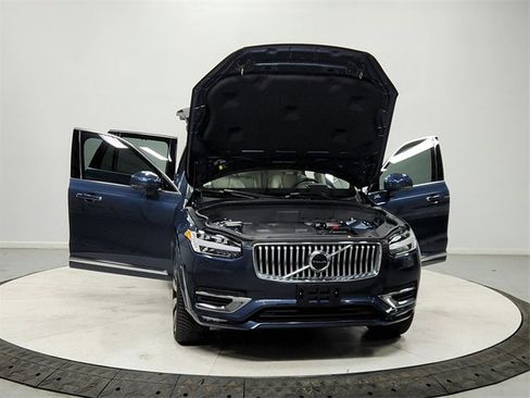 Used 2021 Volvo XC90 T6 Inscription w/ Advanced Package image 10