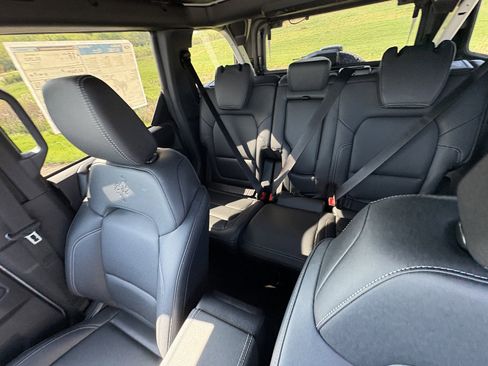 New 2026 Ford Bronco Badlands AWD/4WD image 33