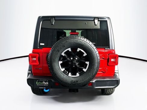 Used 2024 Jeep Wrangler Unlimited Rubicon 4xe AWD/4WD image 7