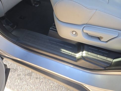 Used 2022 Honda Pilot Special Edition image 42