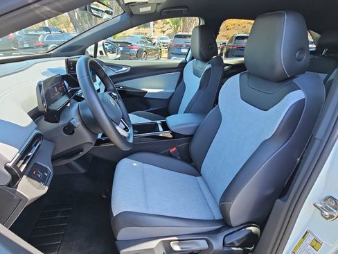 Certified 2023 Volkswagen ID.4 Pro RWD image 14