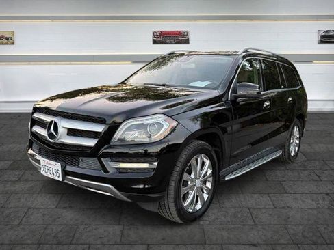 Used 2013 Mercedes-Benz GL 450 4MATIC image 3