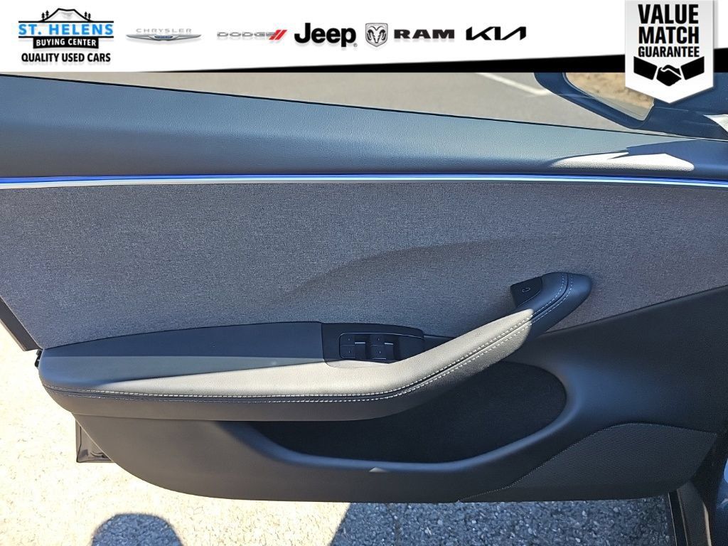Used 2025 Tesla Model 3 Long Range RWD image 27