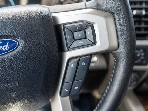 Used 2020 Ford F150 Lariat AWD/4WD image 23