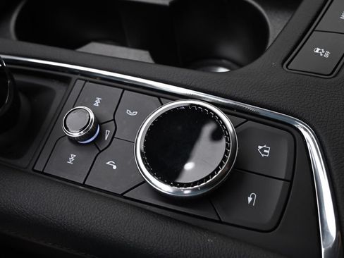 Certified 2023 Cadillac XT6 Luxury AWD/4WD image 34