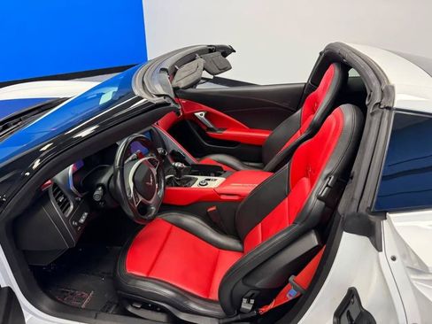 Used 2019 Chevrolet Corvette Grand Sport RWD image 16