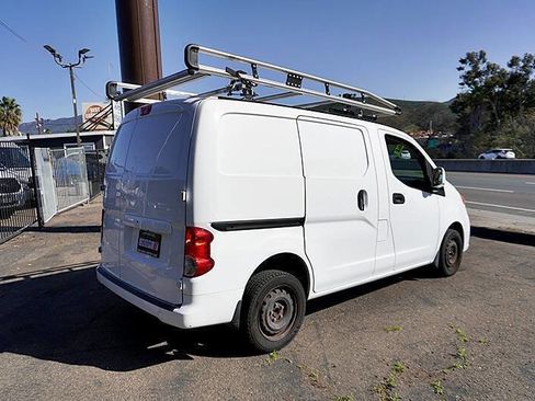 Used 2020 Nissan NV200 SV image 8