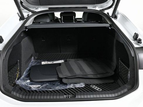 New 2025 Audi A6 e-tron Ultra image 30